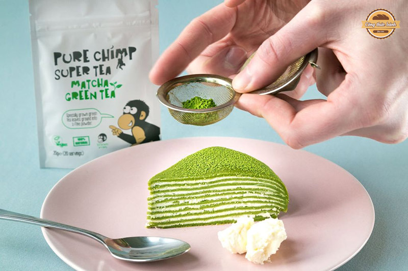 Làm bánh Crepe ngàn lớp trà xanh