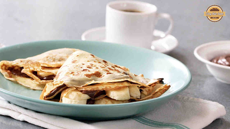 Công thức làm bánh crepe chuối thơm ngon hấp dẫn sau khi chế biến