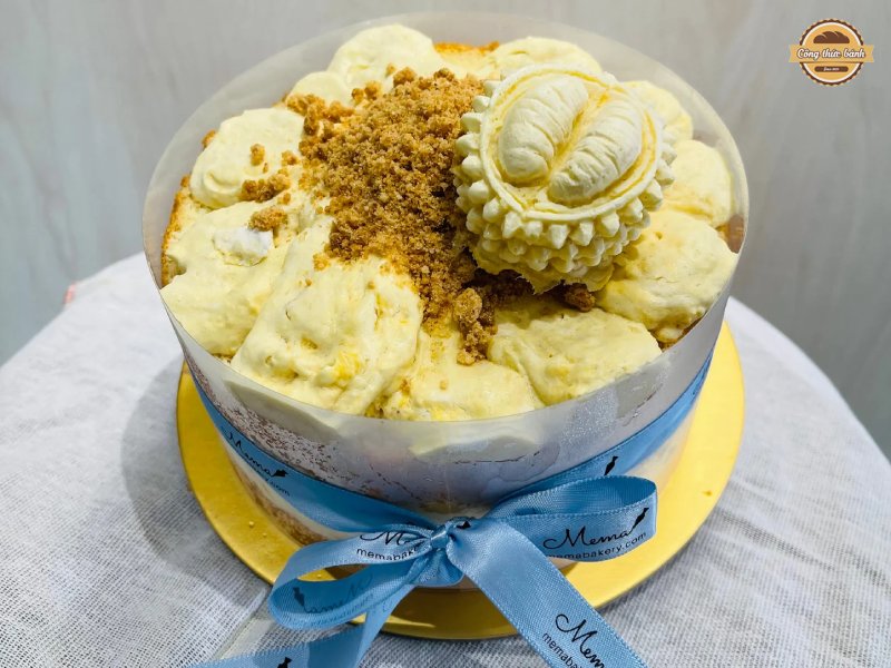 Chiếc bánh Mousse sầu riêng tràn đầy tình yêu của mình
